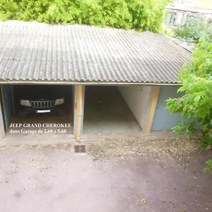  Appartement - Zone Piétonne - Garage - Clim - 2 4 à 6 Personnes - Wifi France